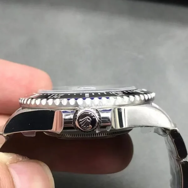 Réplica Rolex Sea-Dweller 126600-0002 Mostrador Preto com Escrita Vermelha – Super Clone VS Factory, foto 5