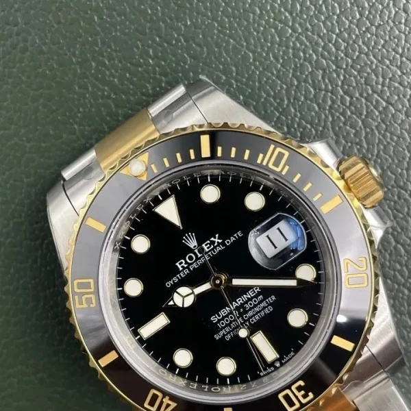 Réplica Rolex Submariner M126613LN-0002 Aço e Ouro Amarelo Mostrador Preto – Super Clone VS Factory, foto 4